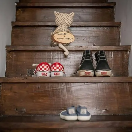 Апартаменты A Casa Do Leo *