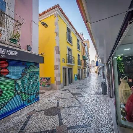 A Casa Do Leo سيتوبال